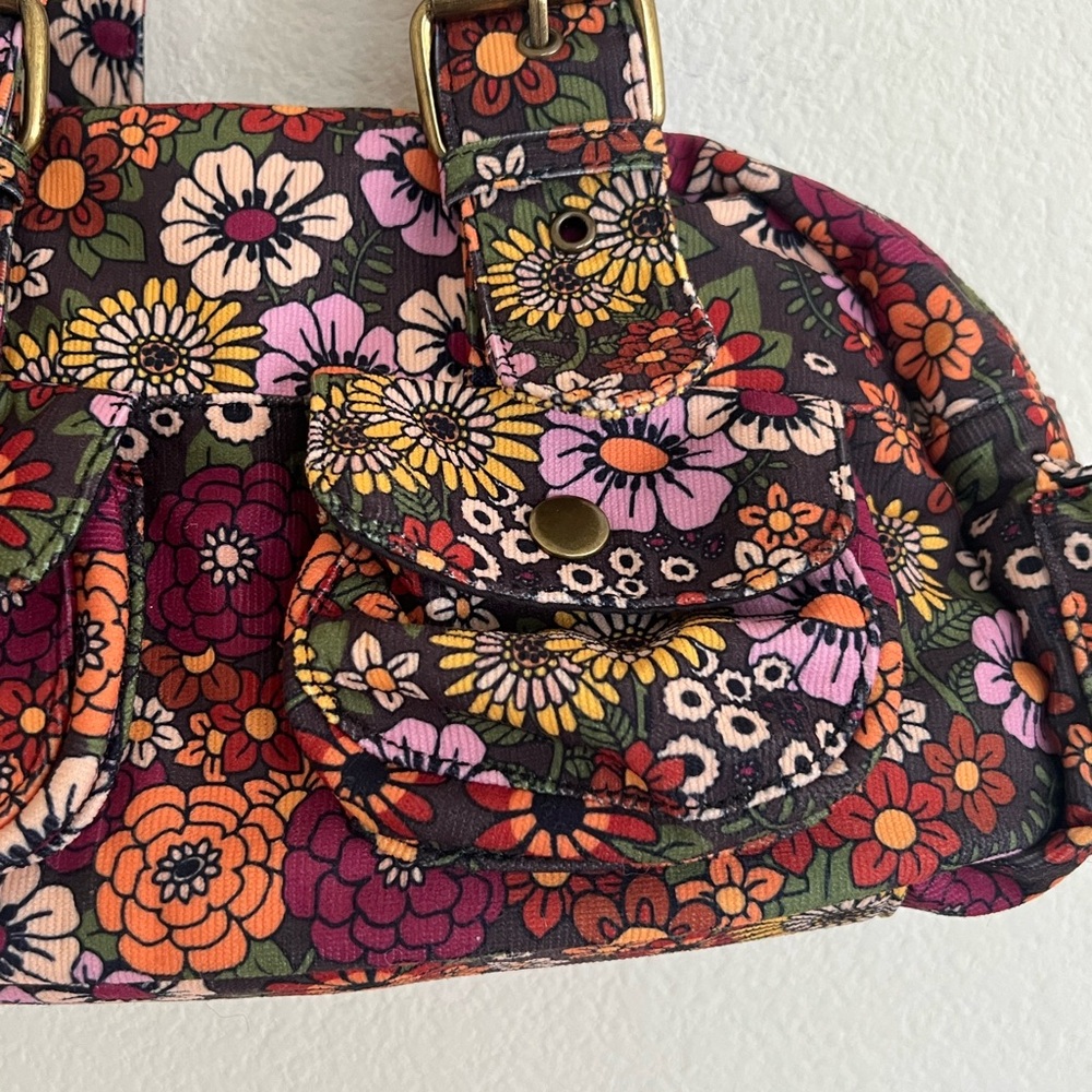 Current Mood Groovy Gathering Floral Corduroy Shoulder Bag - Picture 4 of 9
